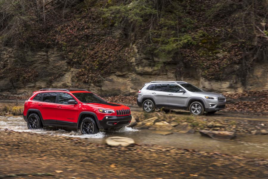  Jeep Cherokee Limited (KL) 2018 года  (NA) (фото 34 из 41)